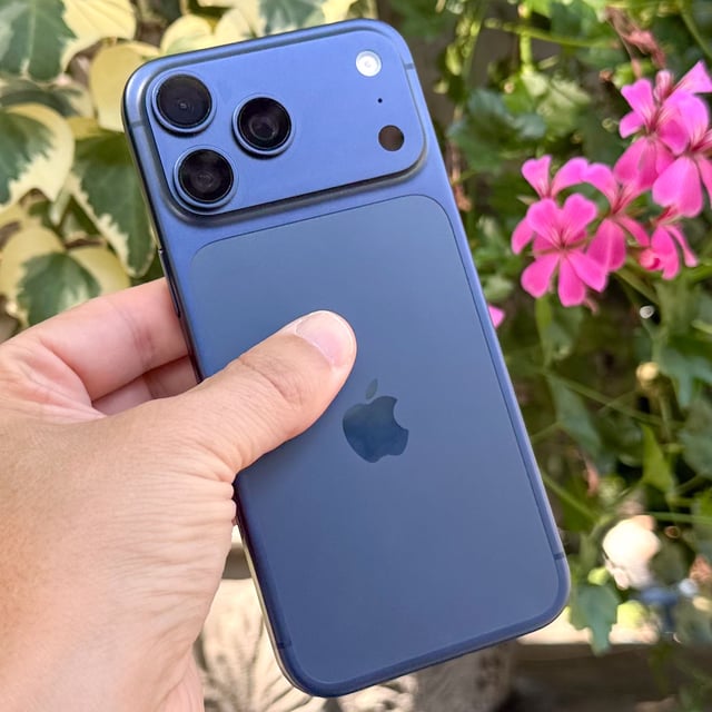 iPhone 17 Pro Max shown in hand
