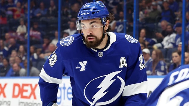 Sep 24, 2024; Tampa, Florida, USA;Tampa Bay Lightning left wing Nicholas Paul (20) against the Carolina Hurricanes during the first period at Amalie Arena. Mandatory Credit: Kim Klement Neitzel-Imagn Images