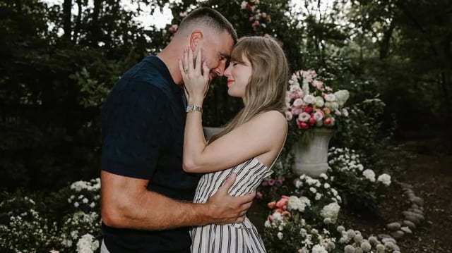 File photo of Taylor Swift and Travis Kelce