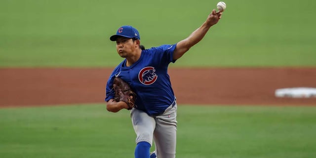 Sep 8, 2025; Atlanta, Georgia, USA; Chicago Cubs starting pitcher Shota Imanaga (18) throws against the Atlanta Braves in the first inning at Truist Park. Mandatory Credit: Brett Davis-Imagn Images.