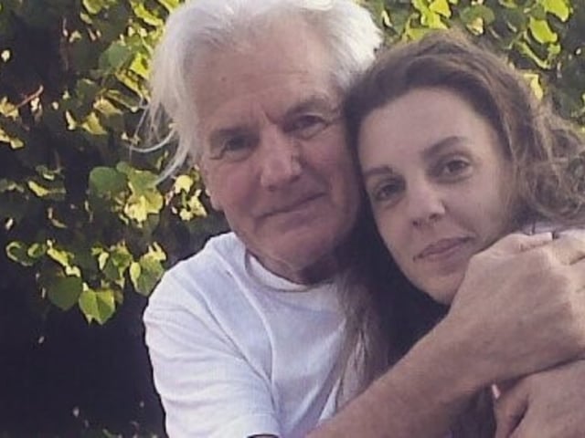 Bárbara junto a su papá, Sergio Denis.