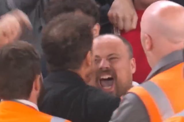 Simeone y el cara a cara con el hincha inglés de Liverpool