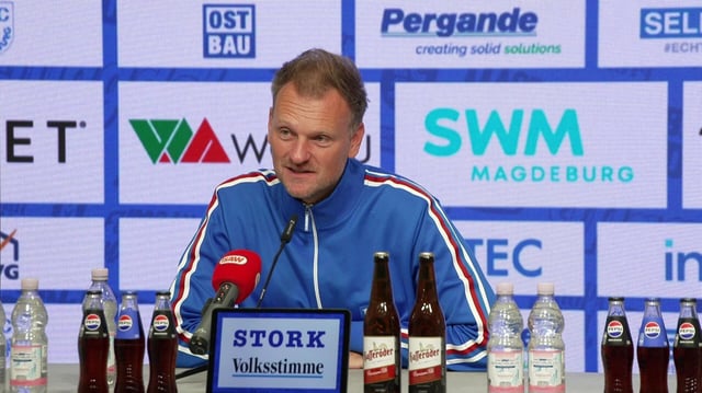 Voschaubild 2 : Pressekonferenz Markus Fiedler ( SC Magdeburg)