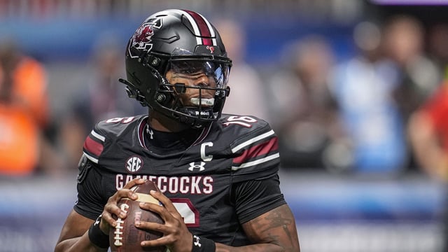 Aug 31, 2025; Atlanta, Georgia, USA; South Carolina Gamecocks quarterback LaNorris Sellers (16) drops back to pass against the Virginia Tech Hokies during the second half at Mercedes-Benz Stadium. Mandatory Credit: Dale Zanine-Imagn Images