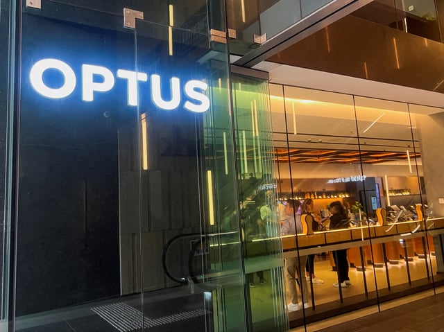 View of an Optus shop in Sydney, Australia November 8, 2023. REUTERS/Kirsty Needham/File Photo