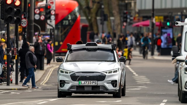 Wayve’s autonomous passenger car negotiates the London traffic