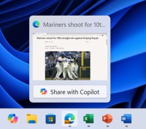 The new share screen button that will appear when you hover over app icons in the Taskbar.