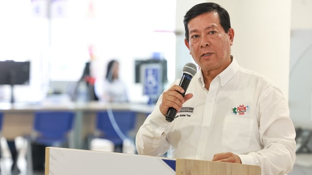 Eduardo Arana, presidente del Consejo de Ministros.