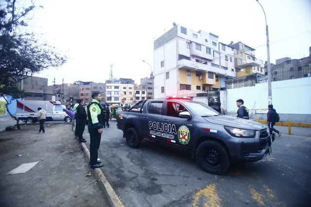 Vecinos reportaron más de cinco disparos durante el ataque. La Policía ya investiga el caso. Fotos:@photo.gec