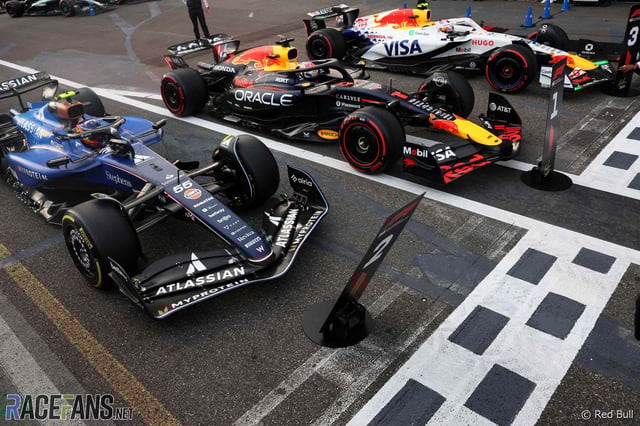 Carlos Sainz Jnr, Max Verstappen, Liam Lawson, Baku City Circuit, 2025