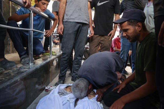 El hospital Shifa es el centro que más heridos y cadáveres recibe en la Ciudad de Gaza. Foto: Omar AL-QATTAA / AFP