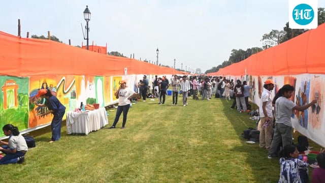 Artists seen participating during the event (Sonu Mehta/HT)