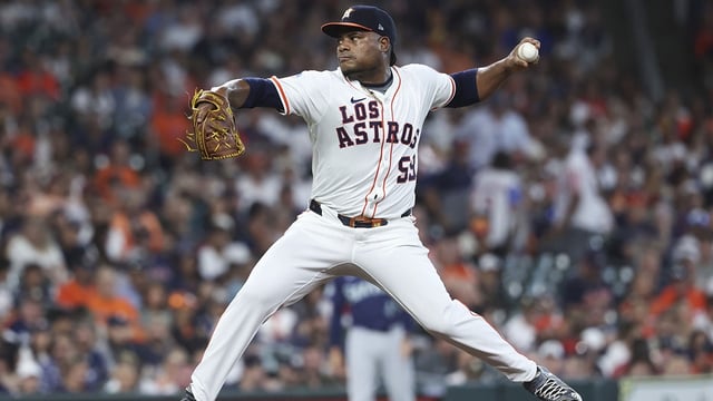 Sep 20, 2025; Houston, Texas, USA; Houston Astros starting pitcher Framber Valdez (59) delivers a. pitch during the first inning against the Seattle Mariners at Daikin Park. Mandatory Credit: Troy Taormina-Imagn Images