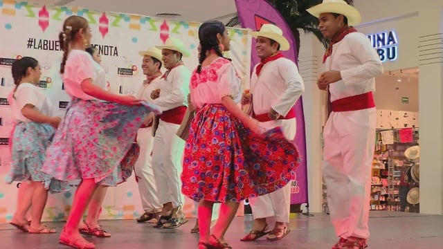 El Centro Cultural de Soconusco celebró el 215 aniversario de la Independencia de México con el espectáculo “Patria Bella”
