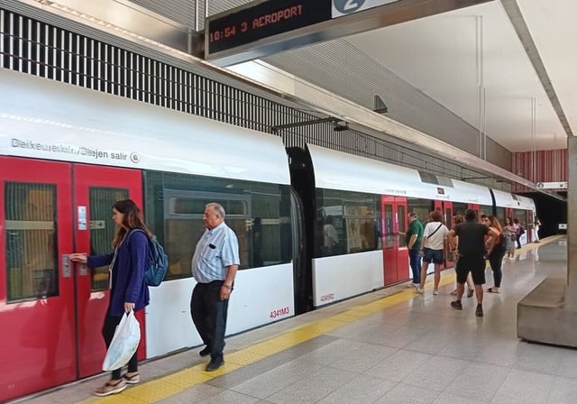Imagen de archivo de un tren de Metrovalencia