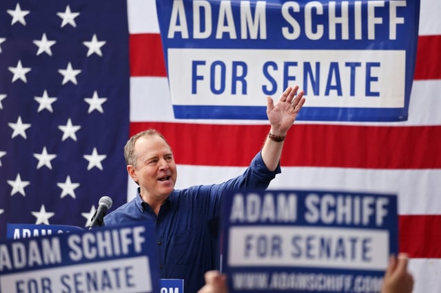 Le sénateur démocrate américain Adam Schiff, le 11 février 2023 à Burbank, en Californie