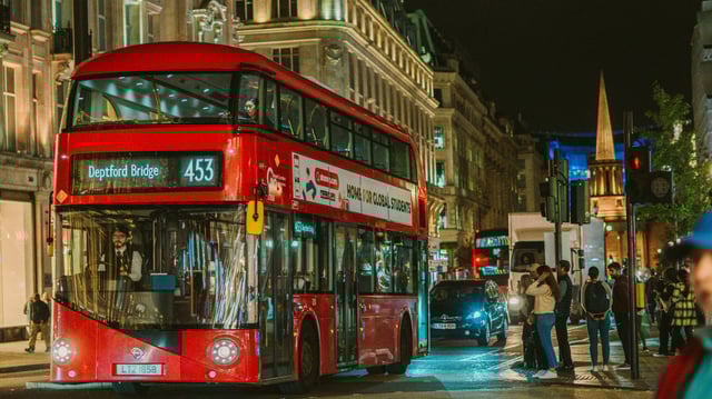 Oxford Street. Credit: Carlos Ma / Pexels