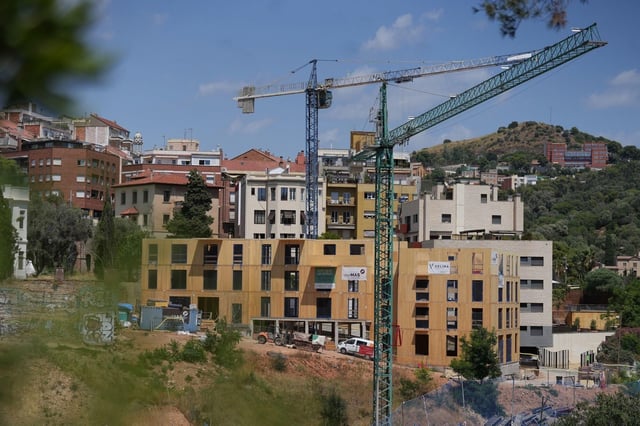 Construcción de un edificio sostenible en Vallcarca, Barcelona, en julio de 2025