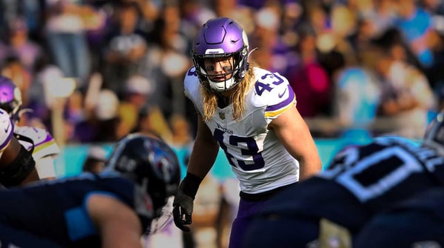 Nov 17, 2024; Nashville, Tennessee, USA; Minnesota Vikings linebacker Andrew Van Ginkel (43) sneaks a peak into the backfield against the Tennessee Titans during the second half at Nissan Stadium. Mandatory Credit: Steve Roberts-Imagn Images