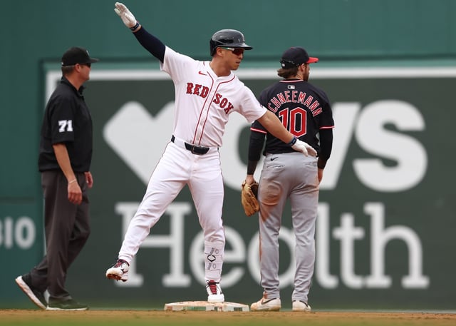 Boston, MA - Boston Red Sox designated hitter Rob Refsnyder (30) reacts after hitting a double during the 5th inning of the game at Fenway Park. (Nancy Lane/Boston Herald)