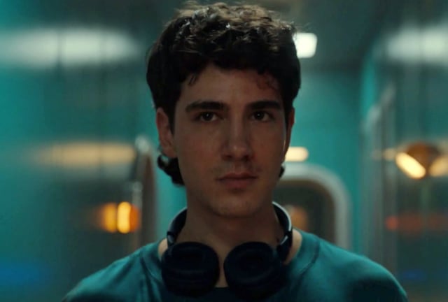 Pau Simon interpreta a Max en la serie española "El refugio atómico" (Foto: Netflix)