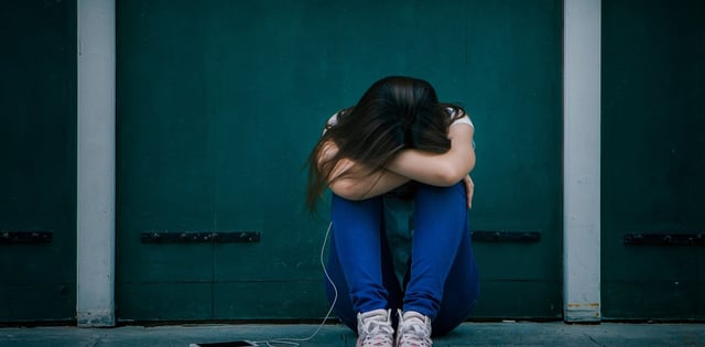 Ilustración suicidio adolescente. / Shutterstock
