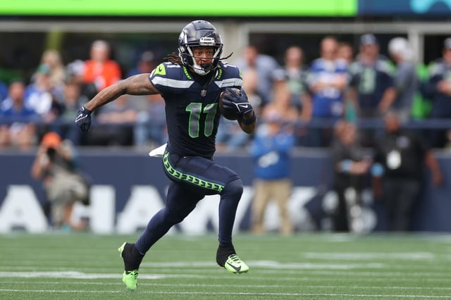 Expert NFL analysis on the best NFL player props for Monday Night Football, including thoughts on Jaxon Smith-Njigba's receptions prop.