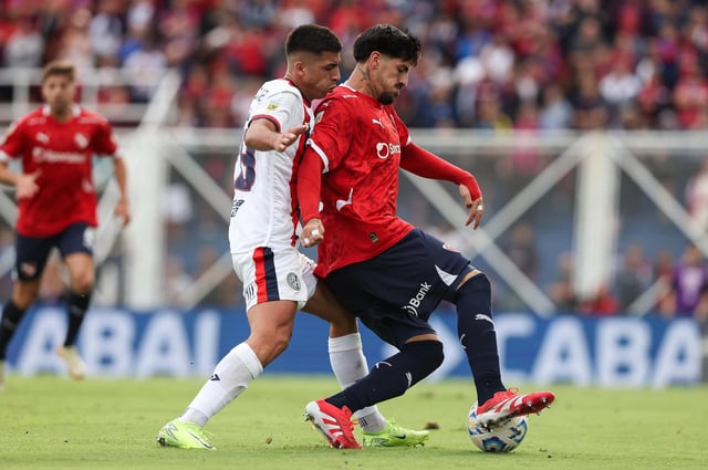 En el último partido entre Independiente y San Lorenzo, por el Torneo Apertura de este año, el Rojo ganó 2 a 1