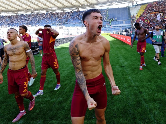 Soccer Football - Serie A - Lazio v AS Roma - Stadio Olimpico, Rome, Italy - September 21, 2025
AS Roma's Matias Soule celebrates after the match REUTERS/Ciro De Luca