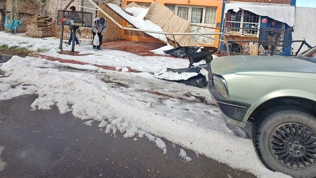 Granizo en San Carlos produjo daños en viviendas.