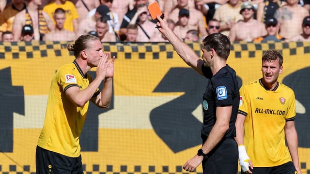 Dynamo Dresden schafft in Unterzahl ein starkes 2:2 gegen Hannover 96. Was Rot-Sünder Vinko Sapina zum Spiel und zu seinem Platzverweis sagt.