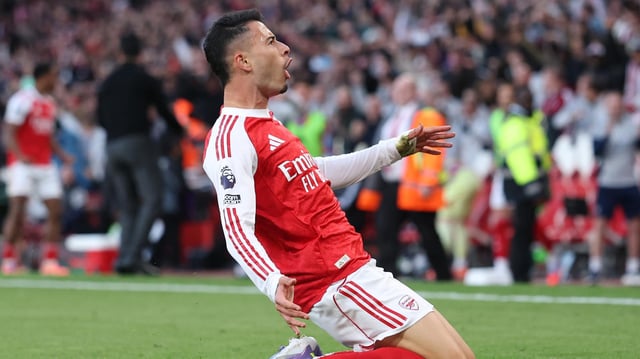 Gabriel Martinelli jubelt über den späten Ausgleich