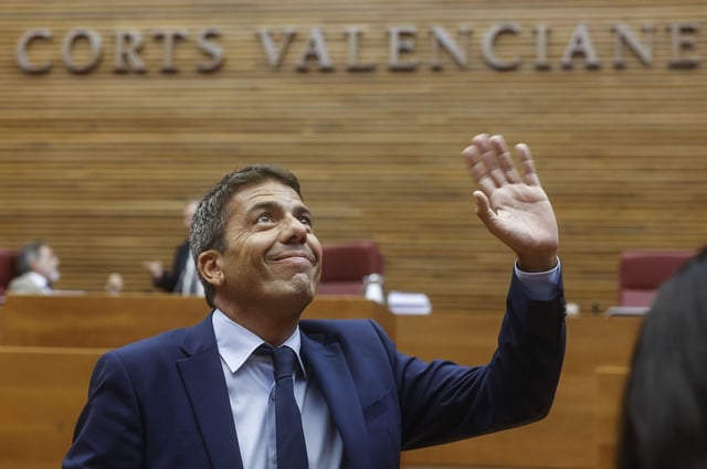 El presidente de la Generalitat Valenciana, Carlos Mazón, durante un debate de política general en Les Corts