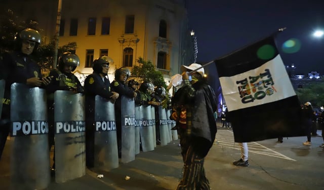 Marcha de la 'Generación Z': así fue la represión con perdigones y gases lacrimógenos en manifestación