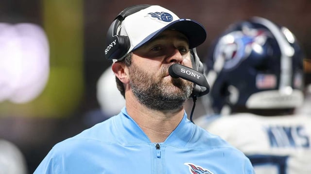 Aug 15, 2025; Atlanta, Georgia, USA; Tennessee Titans head coach Brian Callahan on the sideline against the Atlanta Falcons in the fourth quarter at Mercedes-Benz Stadium. Mandatory Credit: Brett Davis-Imagn Images