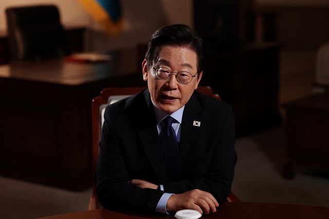 South Korean President Lee Jae Myung pauses as he answers a reporter's question during an interview with Reuters at the Presidential Office in Seoul, South Korea, September 19, 2025.   REUTERS/Kim Hong-Ji