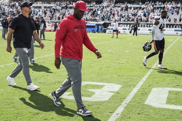 Houston Texans head coach DeMeco Ryans walks off the field after losing 17-10 to the Jacksonville Jaguars in an NFL football game at Everbank Stadium in Jacksonvillew, Fla., Sunday, Sept. 21, 2025.