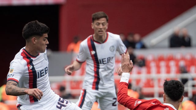 Independiente y San Lorenzo empataron 1-1 en el Libertadores de América.