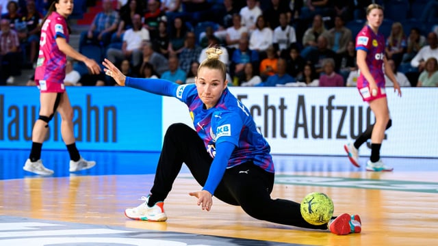 Akrobatisch: Matchwinnerin Katharina Filter
