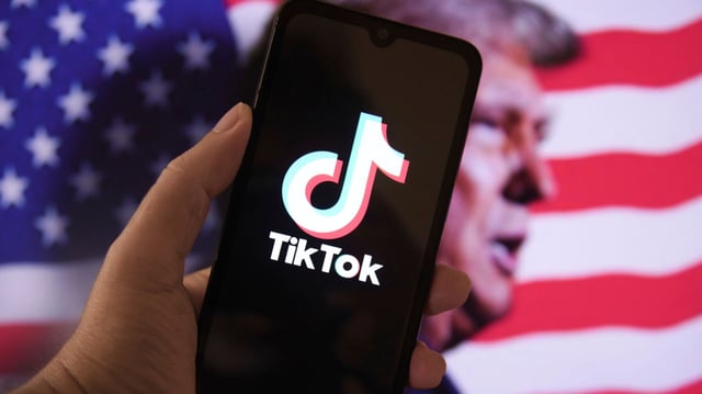 Trump reveals rupert and lachlan murdoch could be involved in tiktok deal