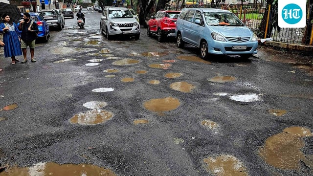 State President B Y Vijayendra highlighted public frustration over potholes, in Bengaluru, as citizens demand immediate repairs. (Photo by Vijay Bate/HT Photo)