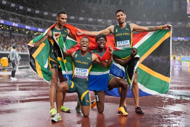 Lythe Pillay, Zakithi Nene, Udeme Okon and Wayde van Niekerk after winning gold in the men's 4x400m relay final at the World Athletics Championships in Tokyo. Picture: Nic Bothma/Athletics South Africa