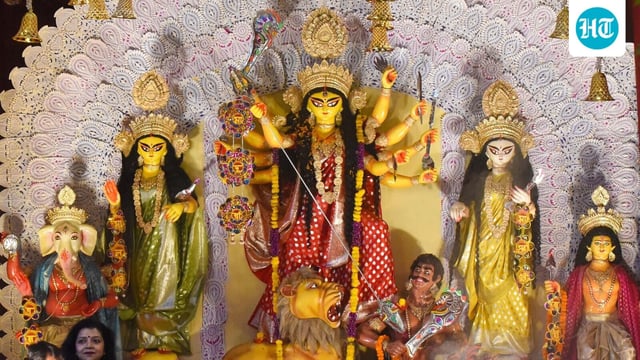 Devotees offer prayer to Goddess Durga during the Durga Puja and Navratri festivals. 