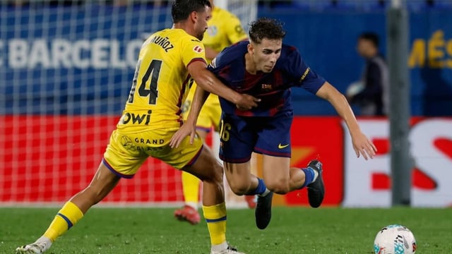 FC Barcelona's Fermin Lopez in action | Image: AP
