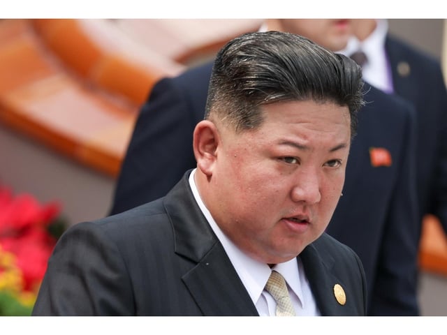 El líder norcoreano, Kim Jong Un, ha manifestado su disposición a dialogar con Estados Unidos, siempre y cuando Washington deje de insistir en la desnuclearización de Corea del Norte.