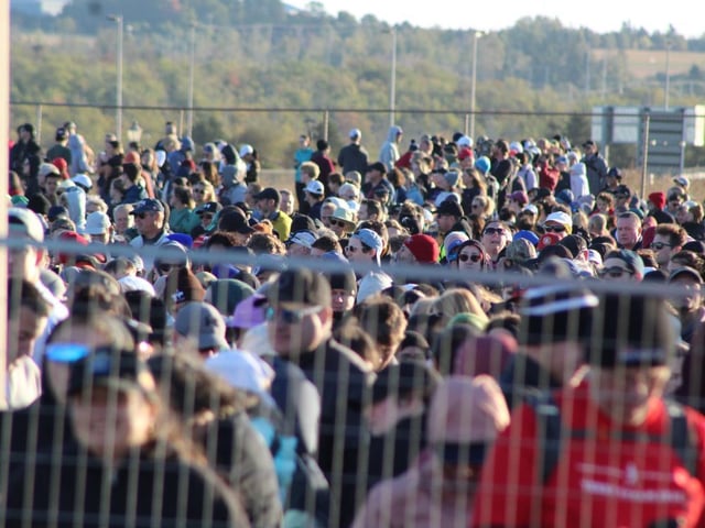  Thousands of people wait for the start of the 2025 Confederation Bridge Terry Fox Run.
