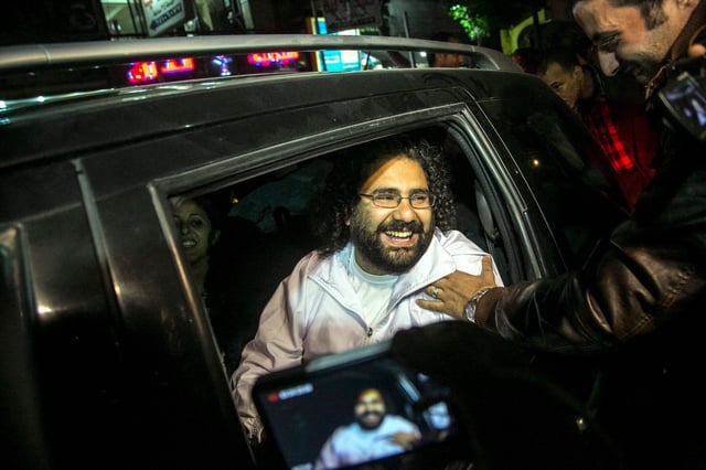 Le militant égypto-britannique Alaa Abdel Fattah, ici en 2014, a bénéficié d’une grâce présidentielle, a indiqué lundi 22 septembre 2025 un média proche des autorités égyptiennes.