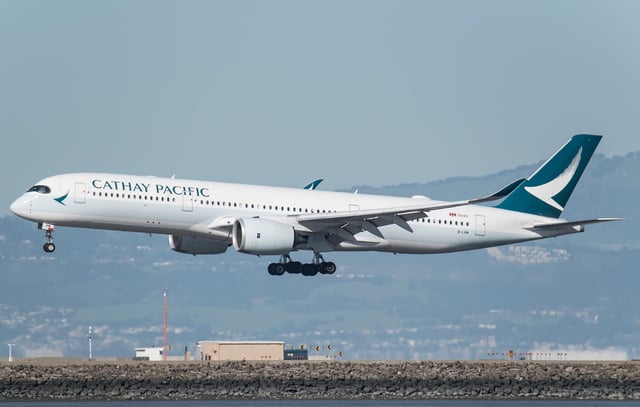 A Cathay Pacific A350 (Photo: AirlineGeeks | Ben Suskind)