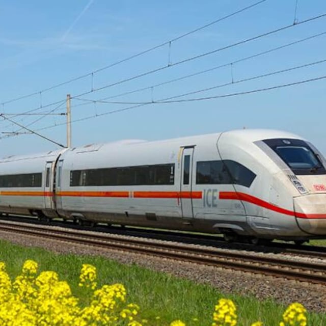 Durchtrennte Signalkabel: Polizei geht von Sabotage aus.