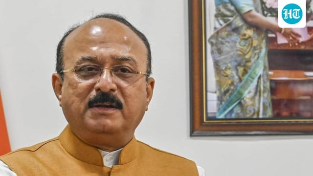 Delhi govt launches Aadhaar enrolment camps for children in schools